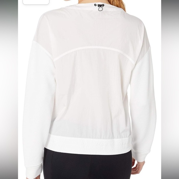 REEBOK- ladies mid layer pullover - Picture 2 of 4